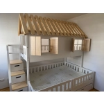 inne łóżko piętrowe