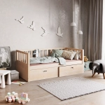 Drewniane łóżeczko dla dzieci z szufladami