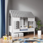 Łóżko z oknami i okiennicami