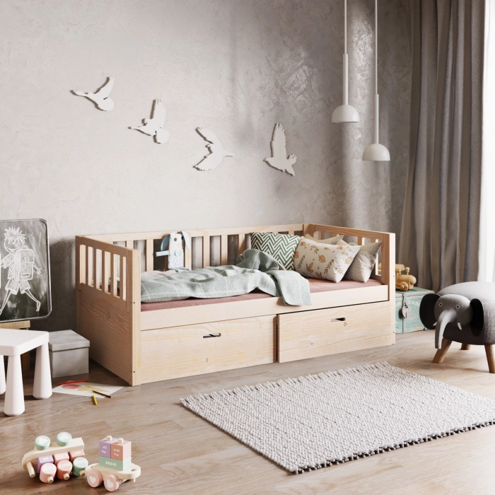 Drewniane łóżeczko dla dzieci z szufladami