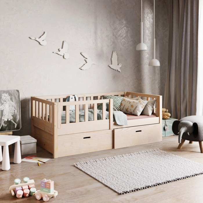 Łóżeczko dziecięce z barierkami i dużymi szufladami