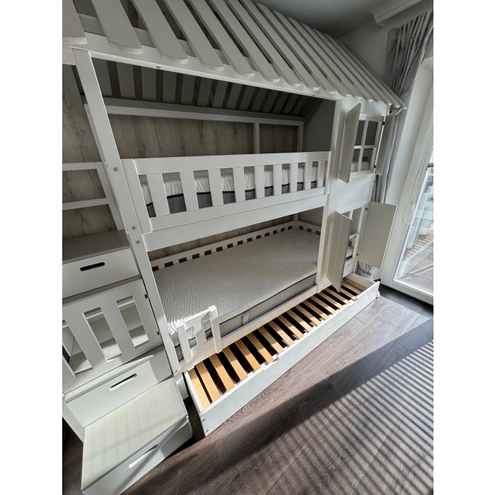 Bezpieczne łóżko piętrowe ze schodami Katowice do małego pokoju