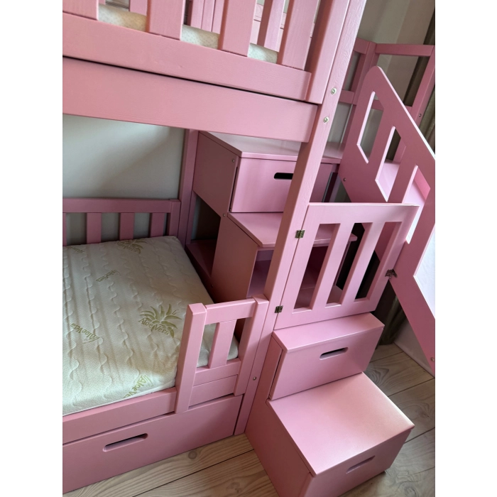 łóżko piętrowe dla dziewczynek